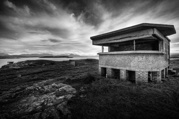 Gun & lookout emplacements at Cove